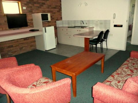 Pinnacle Holiday Lodge - Surfers Paradise Gold Coast 1