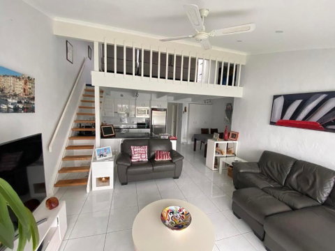 Port Lincoln Marina Waterfront Apartment - Surfers Paradise Gold Coast 0