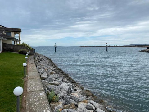 Port Lincoln Marina Waterfront Apartment - Surfers Paradise Gold Coast 1