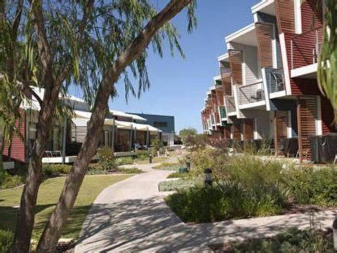 Preston Beach Retreat - Apt 7 - Surfers Paradise Gold Coast 3