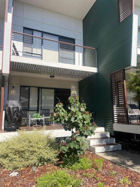 Preston Beach Retreat - Apt 7 - Surfers Paradise Gold Coast 1