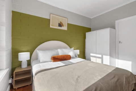 Prickly Pear Stays In Plympton - Surfers Paradise Gold Coast 0