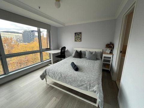 Private Room With Ensuite In The CBD - Surfers Paradise Gold Coast 1
