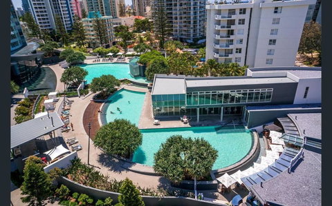 Q Tower At Surfers Paradise - From Level 3 - Private & Self Contained Apartments - Surfers Paradise Gold Coast 2