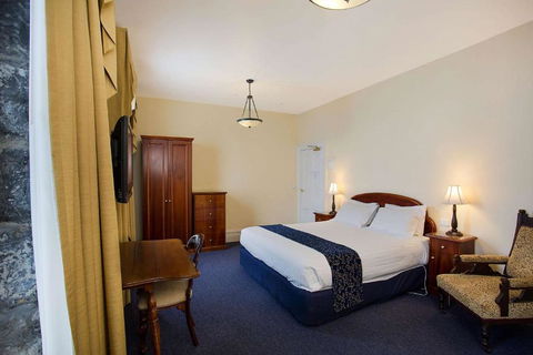 Quality Hotel Bentinck - Surfers Paradise Gold Coast 3