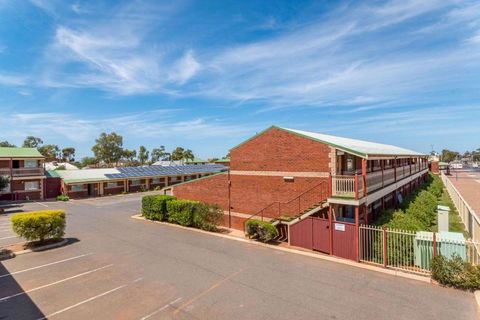 Quality Inn Railway Motel - Surfers Paradise Gold Coast 2