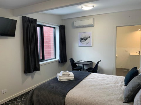 Queens Arms Hotel - Surfers Paradise Gold Coast 0