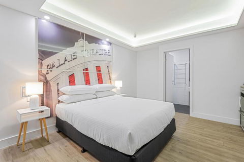 Quirky Studio With Sleek Decor In St Kilda - Surfers Paradise Gold Coast 0
