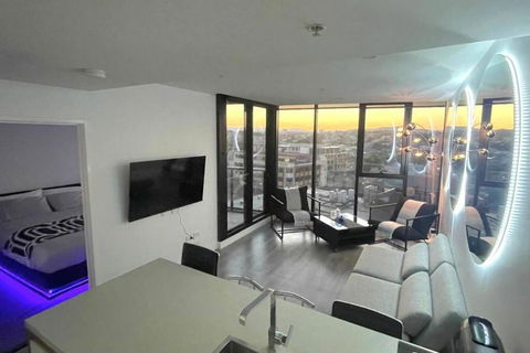 Radiance Residence RnR - Surfers Paradise Gold Coast 0