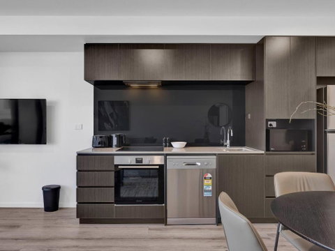 Rambla @ Berwick House - Surfers Paradise Gold Coast 3