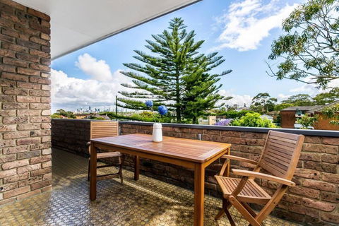 Randwick - RAND8- Albion Street - Surfers Paradise Gold Coast 0
