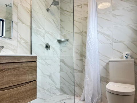 Red Cedar Motel - Surfers Paradise Gold Coast 1