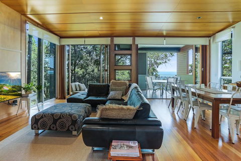 Award-winning Luxury, Noosa Heads - Surfers Paradise Gold Coast 2