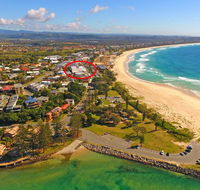 Azura Ocean View Holiday Apartment - Surfers Paradise Gold Coast