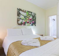 B5 Close to Nedlands Cafes Swan River SCGH  UWA - Surfers Paradise Gold Coast
