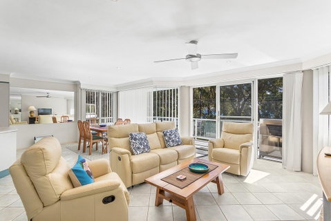 Bagnall Beach Apartments Unit 5-153 Government Rd - Surfers Paradise Gold Coast 0