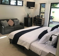 Bali inspired hideaway with Tropical villa  Plunge Pool - Surfers Paradise Gold Coast