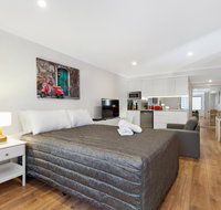 Balmain Modern Apartments - Surfers Paradise Gold Coast