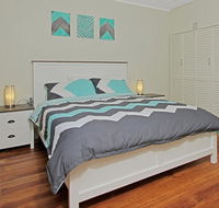 Baltica Beach House - Surfers Paradise Gold Coast