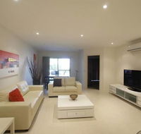 Batemans Bay Apartment - Surfers Paradise Gold Coast