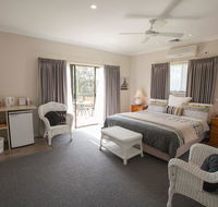 Batemans Bay Manor - Bed and Breakfast - Surfers Paradise Gold Coast