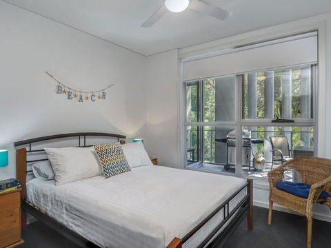 Bay Blu :: Jervis Bay Rentals - Surfers Paradise Gold Coast 2