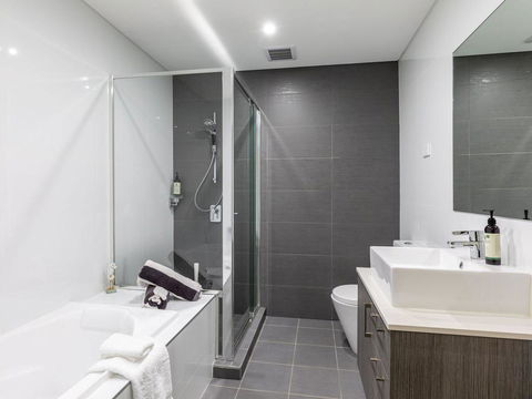 Bay Blu :: Jervis Bay Rentals - Surfers Paradise Gold Coast 3