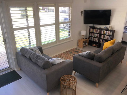 Bay Breeze Cottage - Surfers Paradise Gold Coast 3