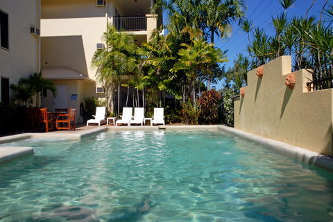 Bay Village Tropical Retreat & Apartments - Surfers Paradise Gold Coast 1