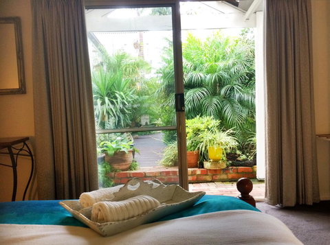 Bayview Studio - Surfers Paradise Gold Coast 2