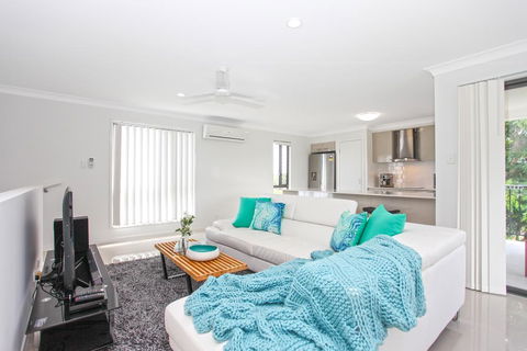 Beach Breeze Holiday House - Surfers Paradise Gold Coast 1