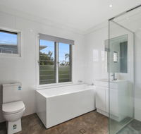 BEACH HOUSE ON PEARL - Surfers Paradise Gold Coast