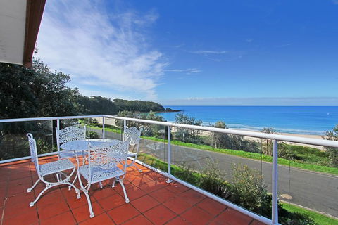Beach Road 10 Mollymook - Surfers Paradise Gold Coast 0