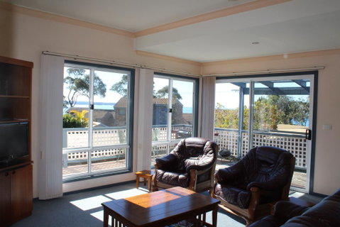 Beach Shack On Calton - Surfers Paradise Gold Coast 2