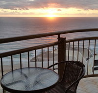 Beachcomber Resort - Official - Surfers Paradise Gold Coast