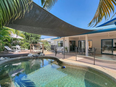 Beachcomber Trinity Beach - Surfers Paradise Gold Coast 0