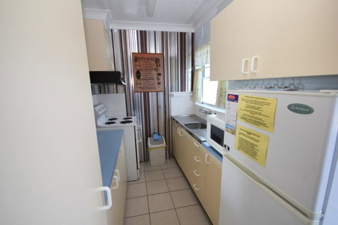 BEACHFRONT 3- 3/12 Bundella Ave LC - Surfers Paradise Gold Coast 1