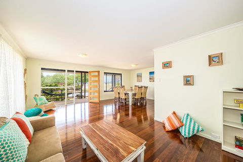 Beachfront At Bribie - Surfers Paradise Gold Coast 0