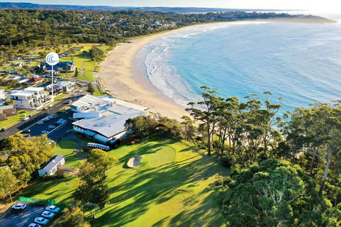 Beachfront One, Mollymook - Surfers Paradise Gold Coast 3