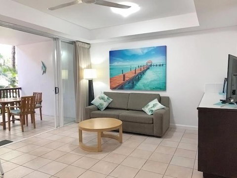 REEF RETREAT APARTMENTS PALM COVE Unit 11 - Surfers Paradise Gold Coast 0