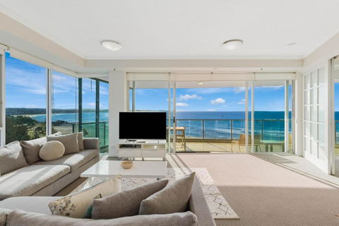 Reflections On The Sea Unit 1501a - Surfers Paradise Gold Coast 1