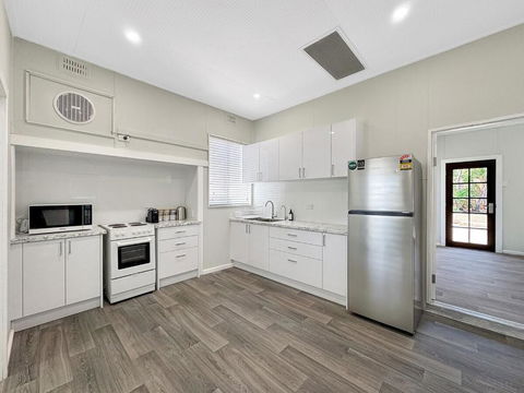 Relax At Gossan - Surfers Paradise Gold Coast 1