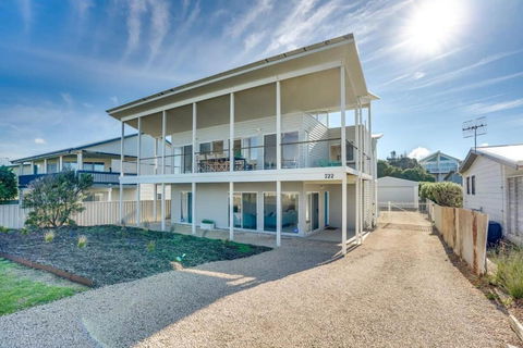 Relax At Middleton - No Linen Included - Pets Negotiable - Wi-Fi - Surfers Paradise Gold Coast 0