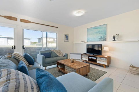 Relax At Middleton - No Linen Included - Pets Negotiable - Wi-Fi - Surfers Paradise Gold Coast 2