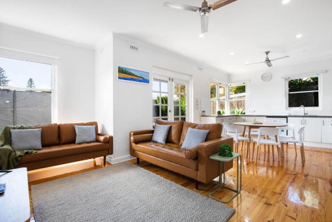 Relaxing 3BR Beachside Haven Grange - Surfers Paradise Gold Coast 1