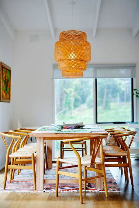 Renovated 5 Bedroom Retreat With Deck Fireplace - Surfers Paradise Gold Coast 1