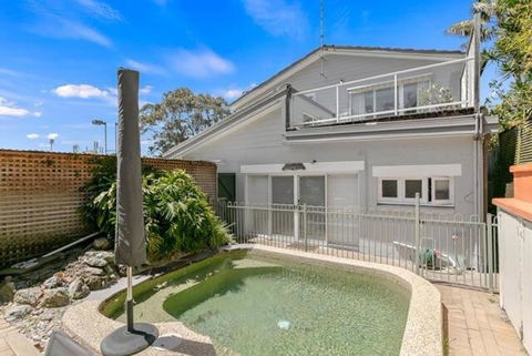 Resort Living Coogee - Surfers Paradise Gold Coast 0