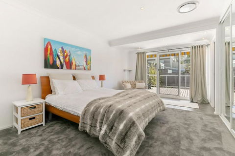 Resort Living Coogee - Surfers Paradise Gold Coast 1