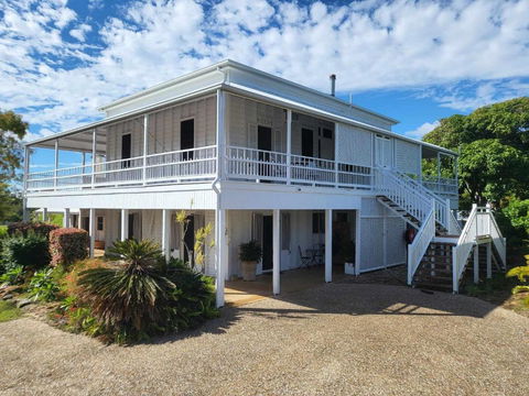 Ribbonwood Bed & Breakfast, Emu Park Qld - Surfers Paradise Gold Coast 0