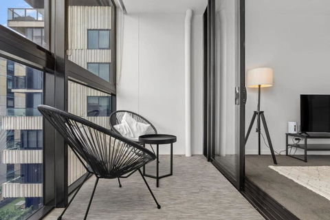 Richmond Premium Escape - Walk To The MCG - Surfers Paradise Gold Coast 1